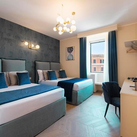 Celeste Suites Vittorio Emanuele โรม ภายนอก รูปภาพ